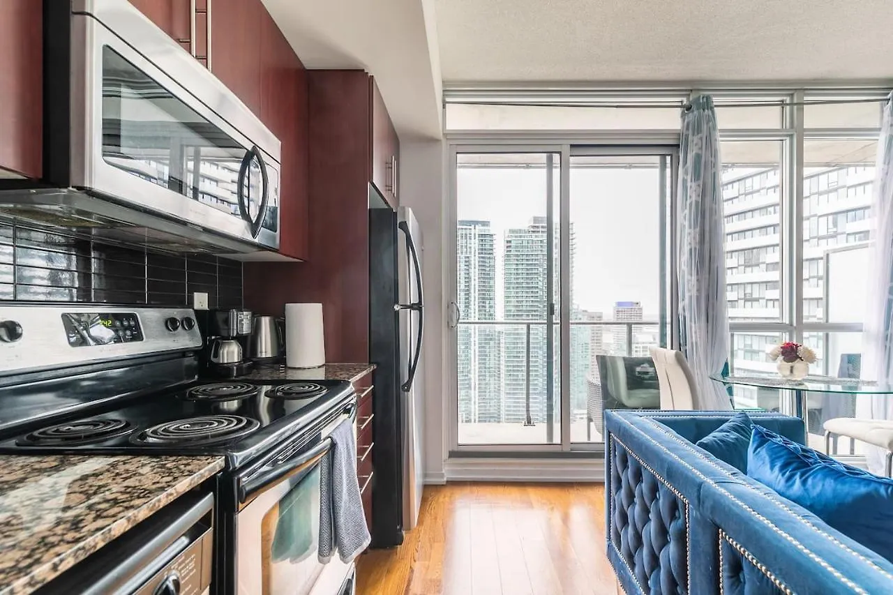Gorgeous 1Br W/Parking Across The Scotiabank Arena Apartment Toronto 0*,  Canada