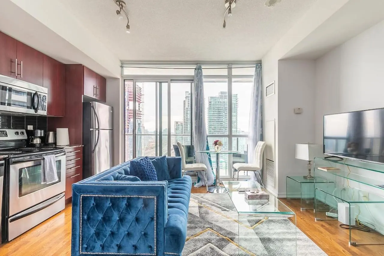 Gorgeous 1Br W/Parking Across The Scotiabank Arena Lejlighed Toronto